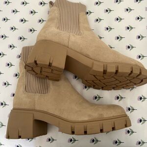 Light Brown suede booties